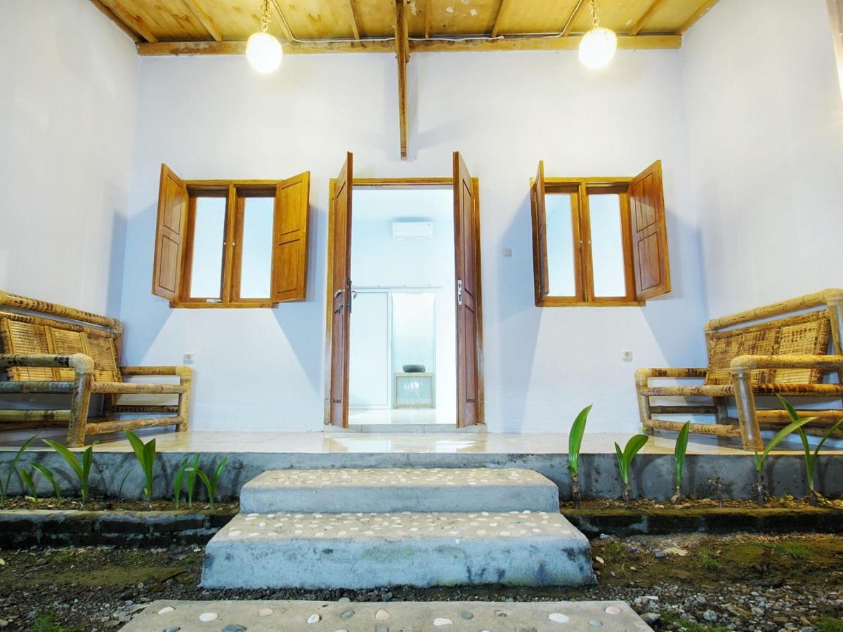 Sentul Hostel Kuta  Extérieur photo